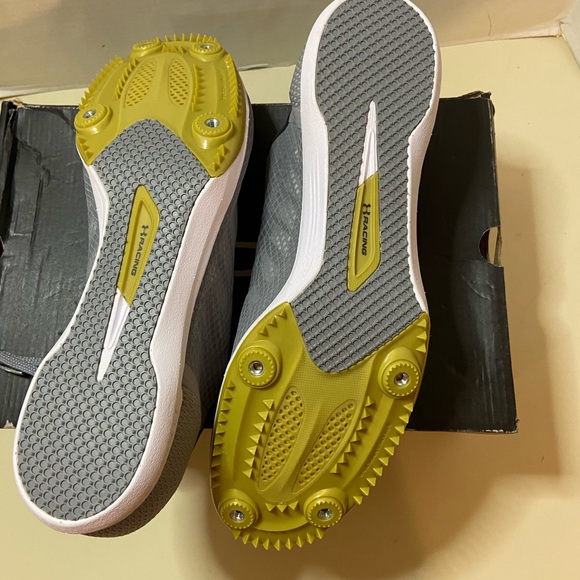 Under Armour Kick Distance 2 Track Shoes Grey Men’s Size 13 New - Picture 4 of 7